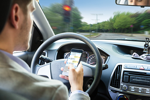 huntsville alabama attorney for distracted driving auto accident